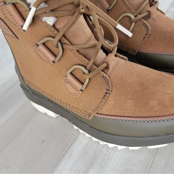 SOREL Tivoli IV Lug Sole Boots Tan/ Olive Green Size 8.5  Excellent condition. - Picture 2 of 12